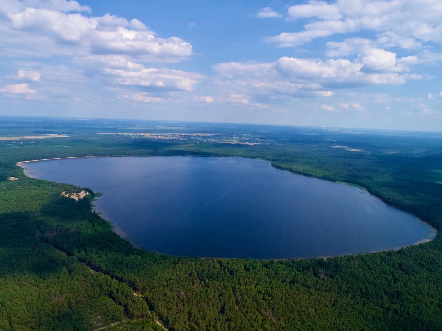 Кузнецовск озеро белое